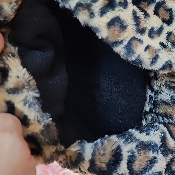 SO brand Leopard faux fur hat - Picture 5 of 6